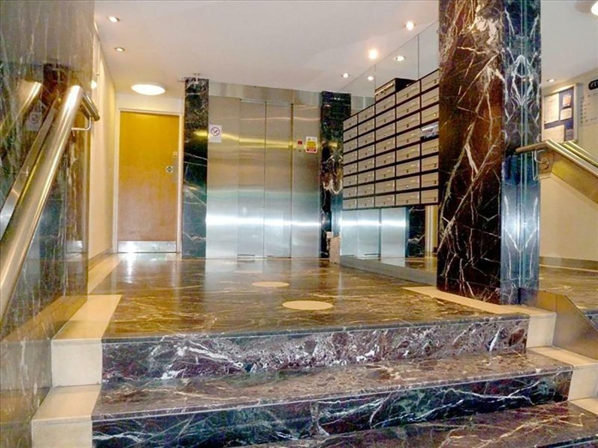 Elegant Fitzrovia Central London 2-Bed Nr Oxford Street Helpful Informative Host Bagian luar foto